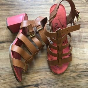 Kelsi dagger Strappy leather sandals heels Sz 9.5